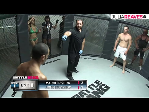 ❤️ Ultimate Fighter fucks wata lamba yarinya dama bayan fada a cikin zobe Jima'i ❤