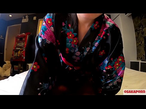 ❤️ Yarinyar cosplay tana son jima'i zuwa inzali tare da squirt a cikin macen doki da busa. Yarinyar Asiya mai gashi mai gashi da kyawawan nonuwa a cikin kayan gargajiya na Jafananci a cikin hoton bidiyo mai son nuna al'aurar tare da kayan wasan fuck. Sakura 3 OSAKAPOORN. Jima'i ❤